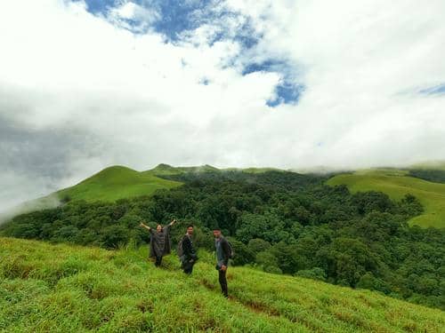Bandaje Falls Trek via Ballarayandurga Fort