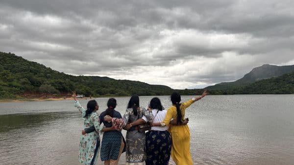 Adiyogi & Lepakshi Temple One Day Trip from Bangalore photo 4