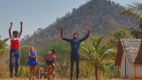 Pyramid Hill Trek thumbnail 3