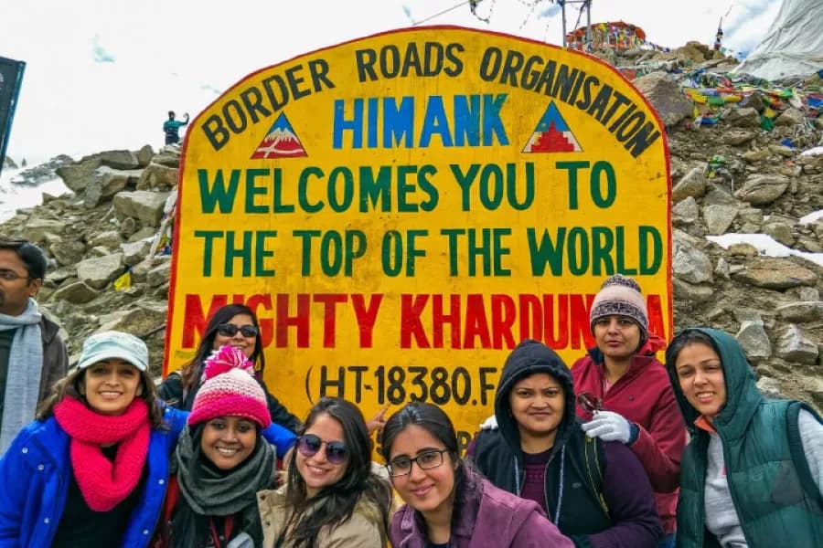 All Girls Trip to Leh Ladakh | Plan the Unplanned